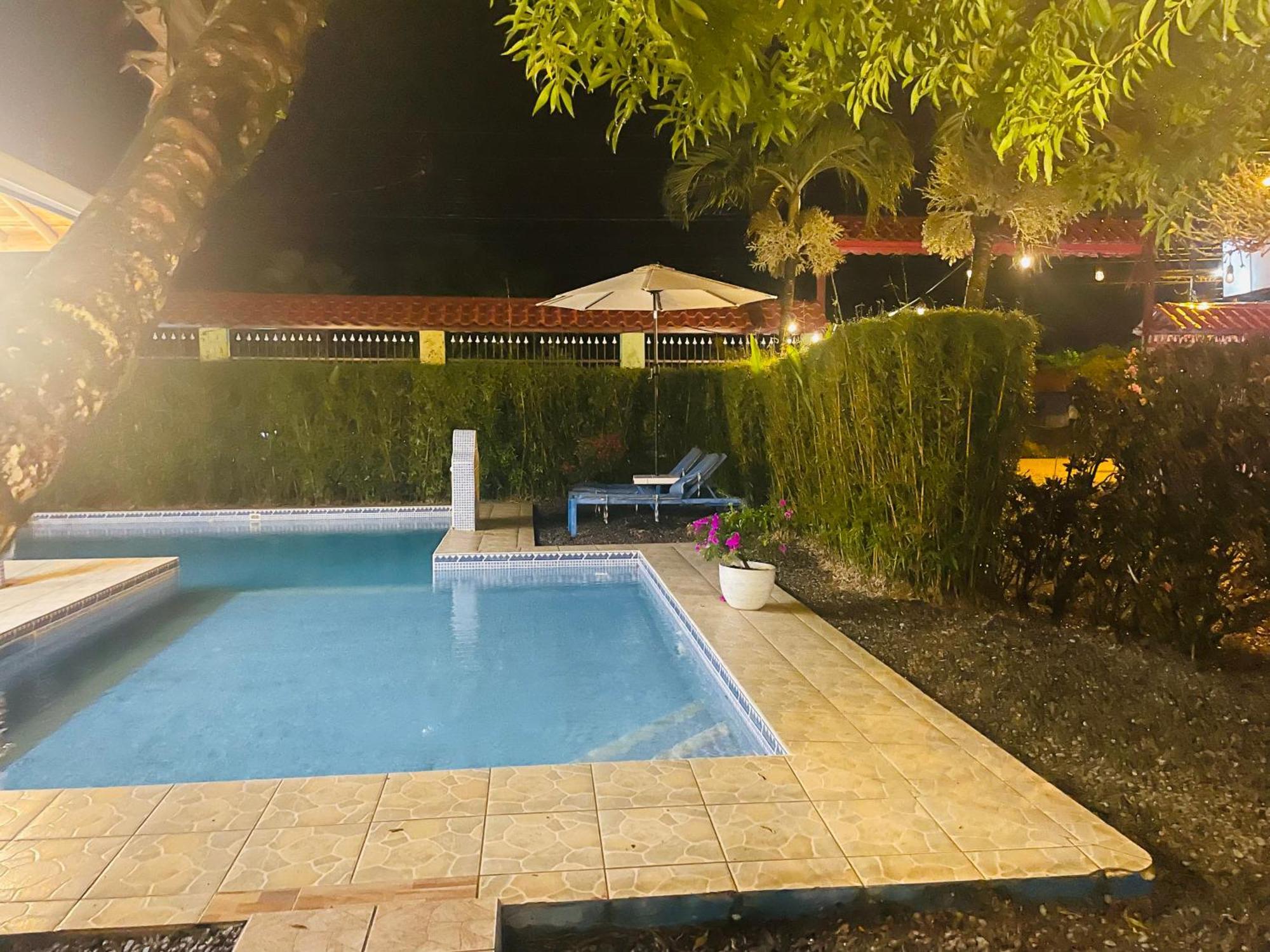 Hotel La Fiore De Bahia Uvita Zewnętrze zdjęcie